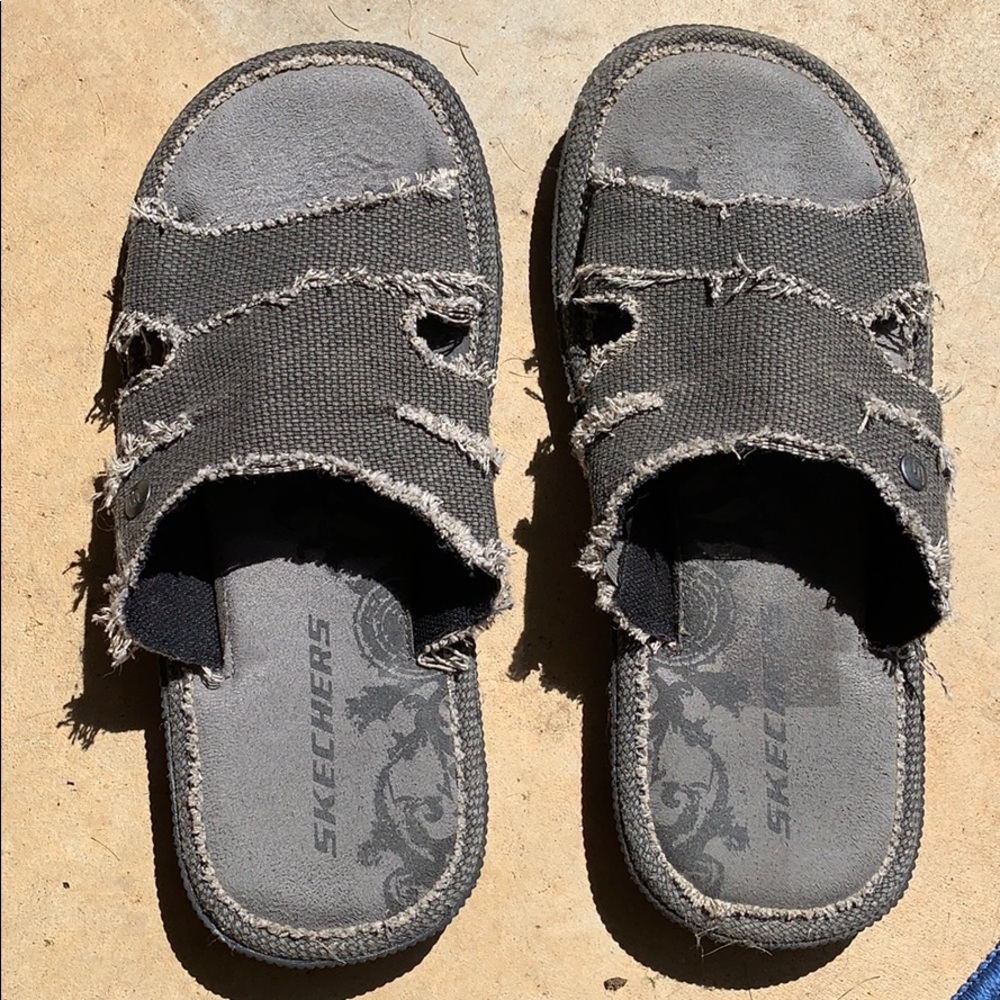 Sketchers men’s shoes